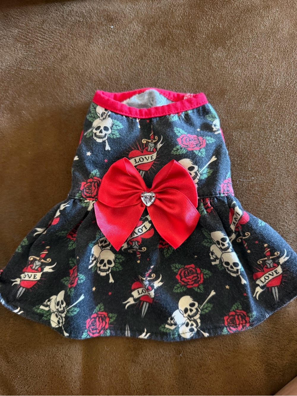 8 XS dog outfits